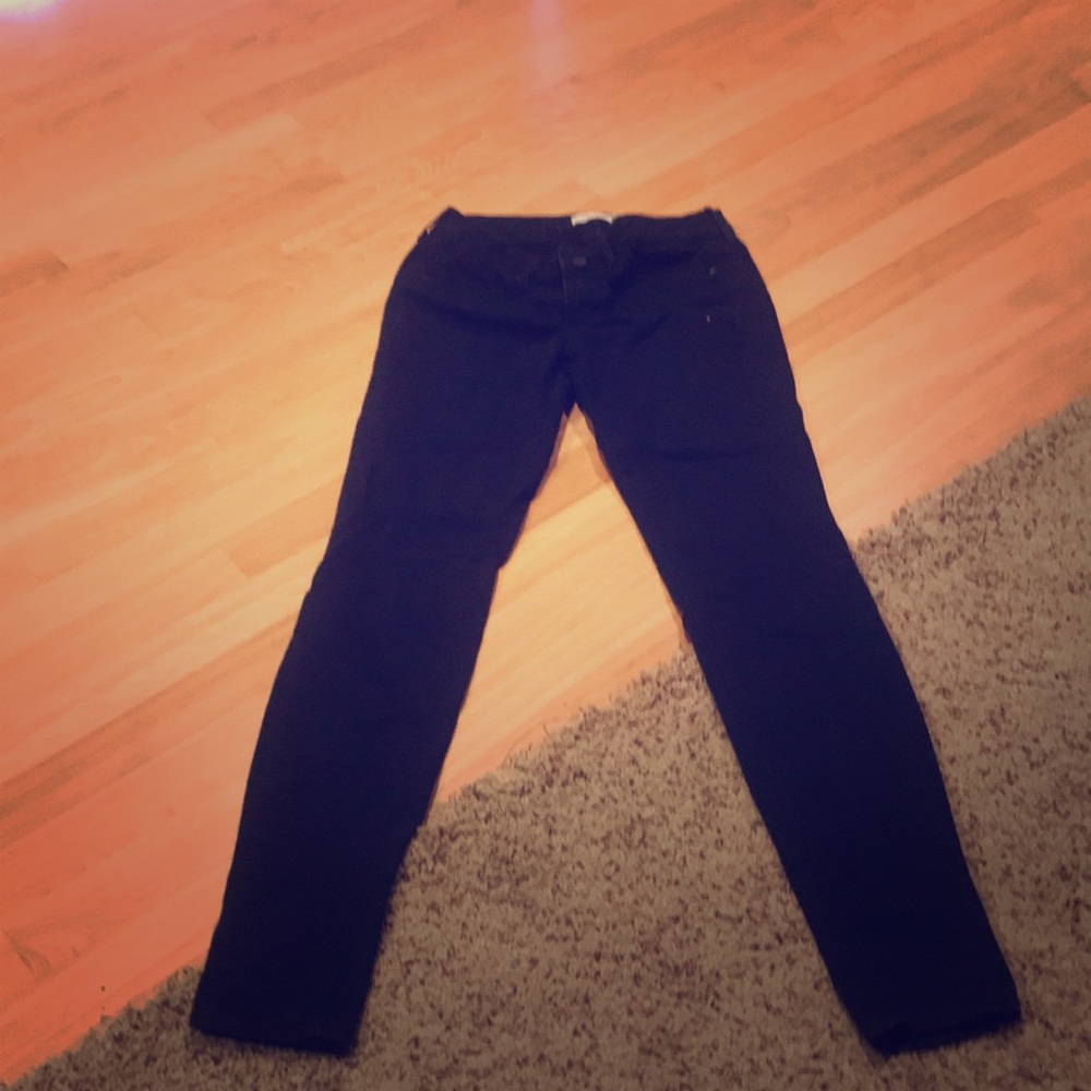 Jessica Simpson ~ Black Skinny Jeans ~ Size 27
